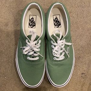 Vans shoes almost new